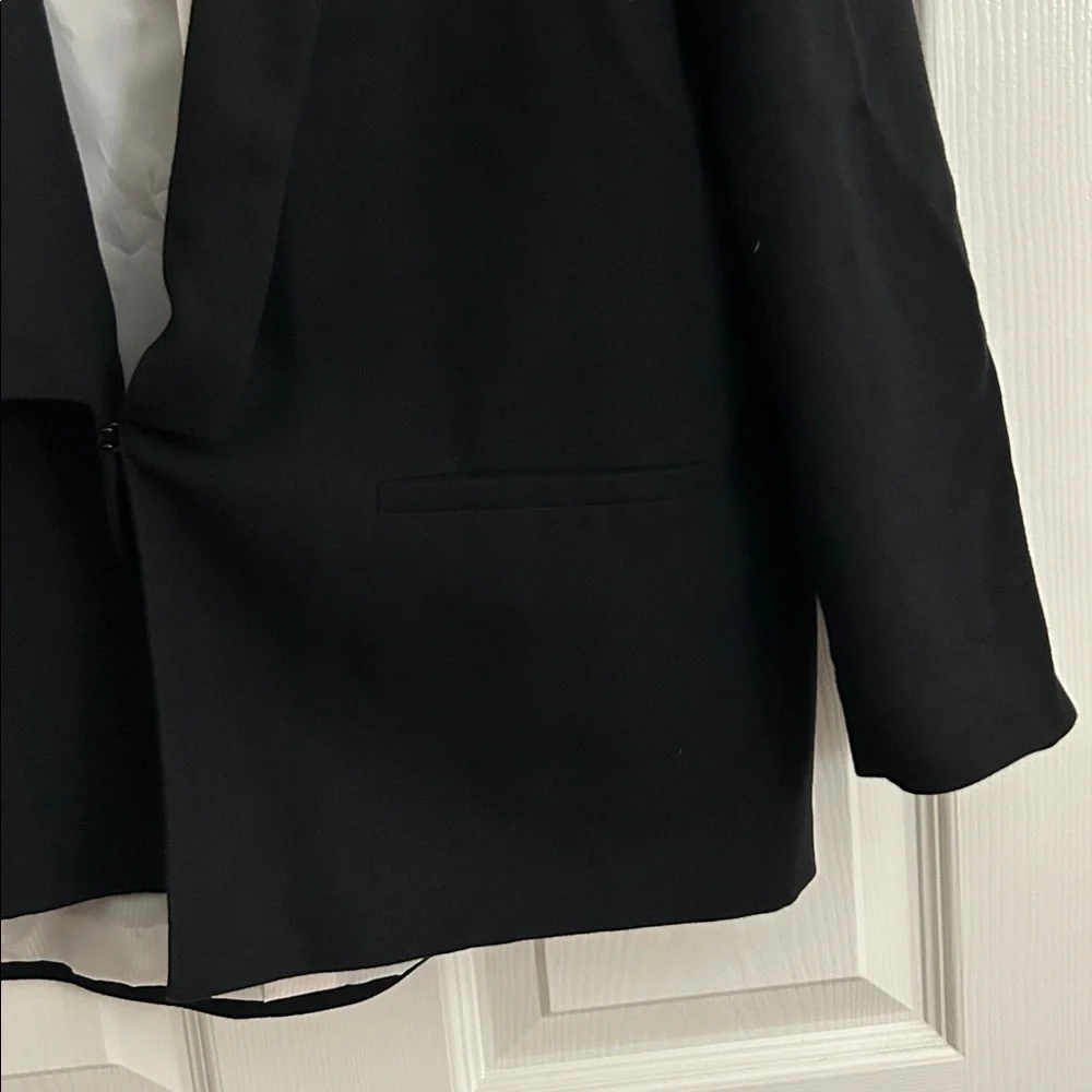Band Of Outsiders girl. Classic Black Blazer